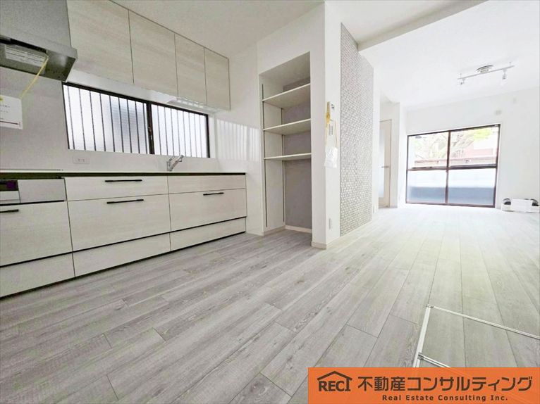 R8年4月内外装リフォーム完成