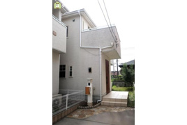 春日部市中央3丁目　中古一戸建ての外観