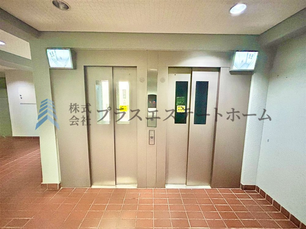 忙しい朝も安心のエレベーター2基完備♪