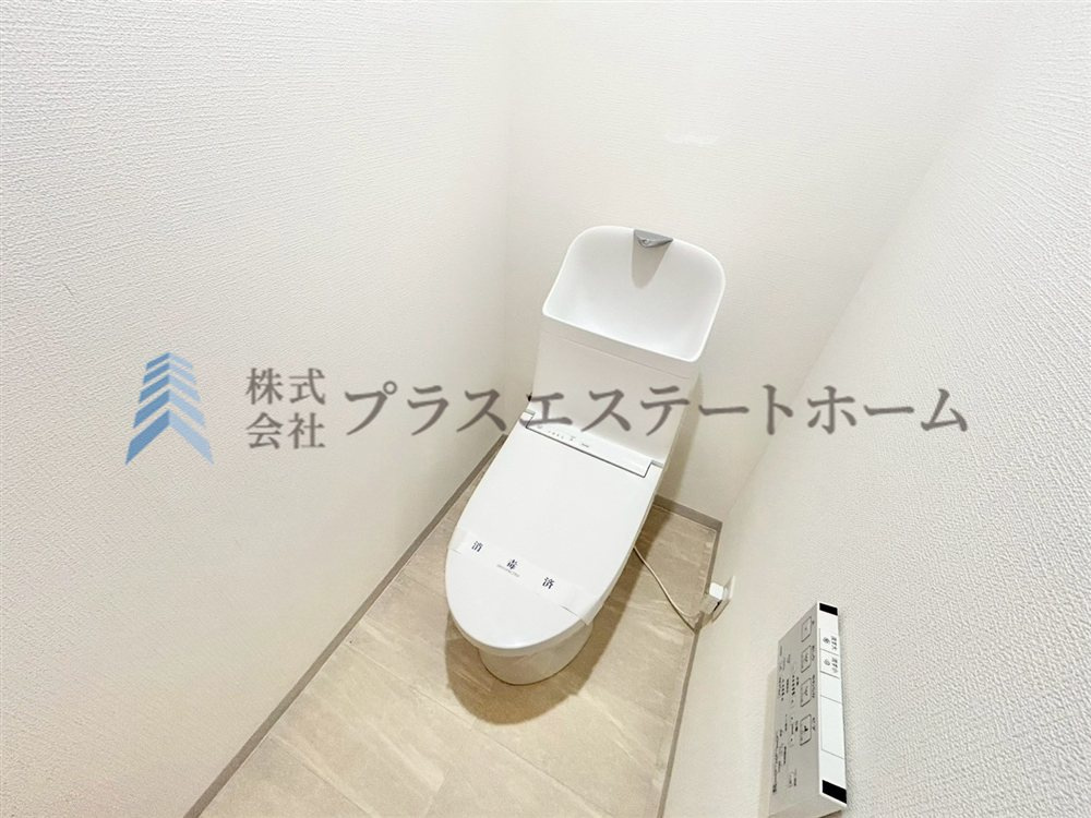 温水洗浄機付き暖房便座♪
