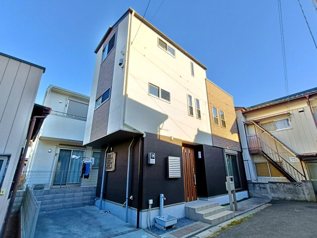 外観：311002305528