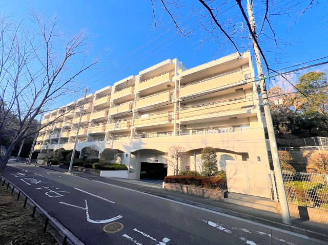 ◆住宅ローンのご相談や周辺環境のご案内も含め、ローンに詳しい、地元に詳しいスタッフがお出迎えさせていただきます。お気軽にご相談ください。