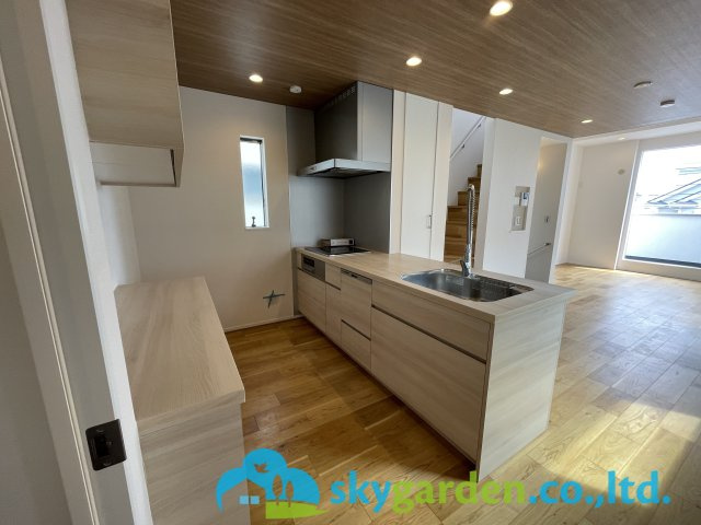 コンパクトなキッチンで掃除もラクラク