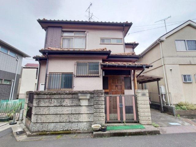 徒歩10分圏内に小中学校・スーパー・コンビニ・ドラックストア・郵便局・公園など周辺環境充実