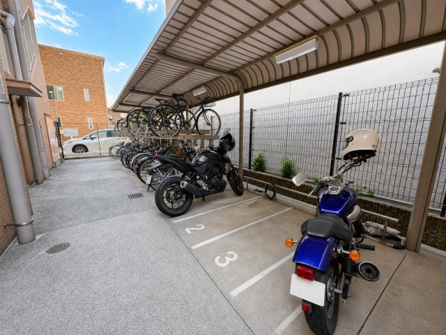 駐輪場・バイク置場
