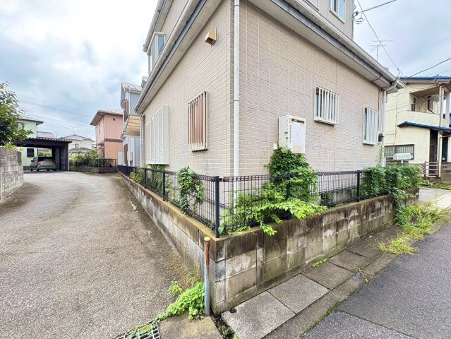 お好きなハウスメーカーで建築可能です！土地面積約30坪！建物解体後のお引渡しです！開放感ある西角地！お子様の通学は近くて安心です！豊野小学校徒歩14分(1100ｍ)・豊野中学校徒歩7分(500ｍ)