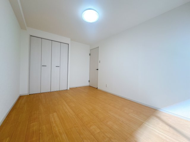 外観：323000515606