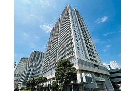 ブルーハーバータワーみなとみらいの外観