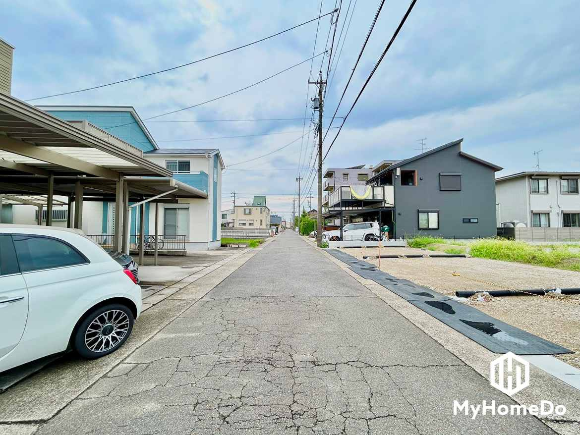 前面道路含む現地写真