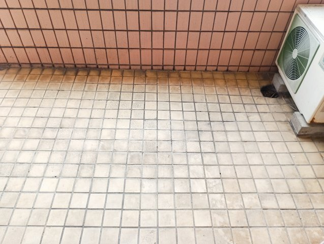 視認性を高めるために備品類を削除する加工を行っております。