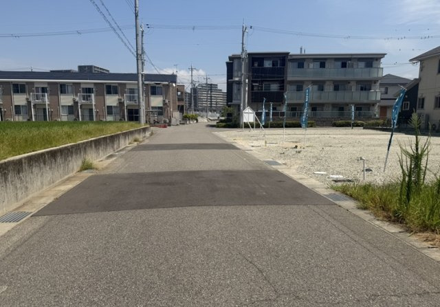 前面道路含む現地写真