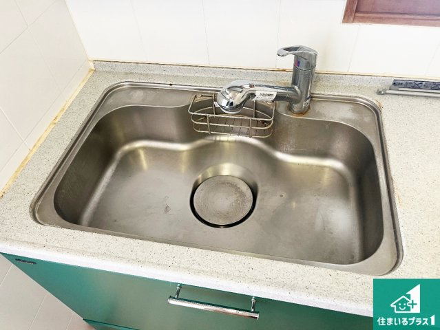 広々としたシンクで食器洗いも楽々！