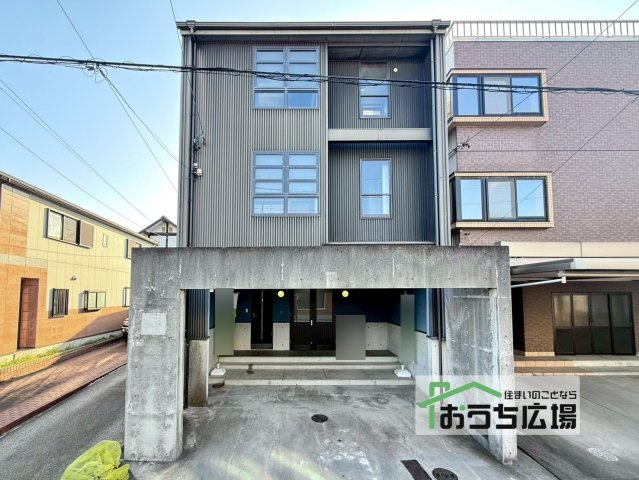 外観：323000443245