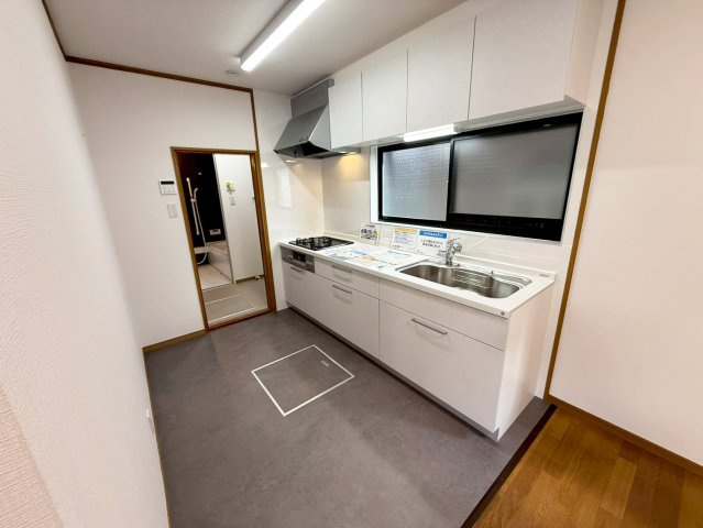 キッチンから洗面、お風呂までの家事動線スムーズ