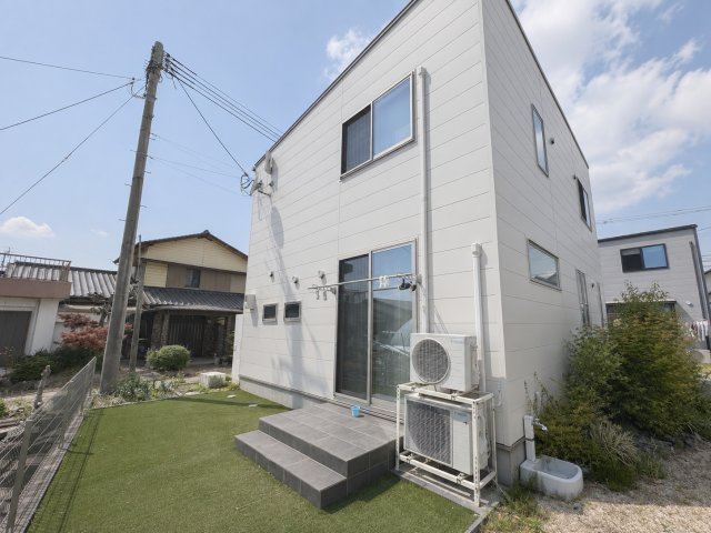 お庭で自由な時間を過ごせます