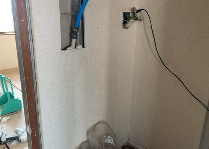 洗面化粧台では顔を洗ったり、身だしなみを整えることが本来の使い方ですが、用途によっては洗面化粧台に求められる機能が違ってくるため、ご自身や家族のライフスタイルに合ったものを選ぶことをおすすめ致します。