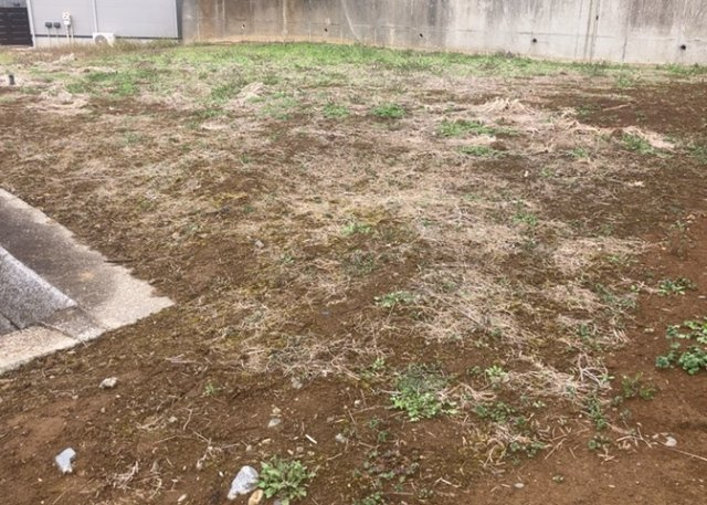 隣家の土地はどうなっているのか、生活利便施設が近くにあるのか、学校まで近いかなど、お客様のライフスタイルにあわせたイメージが重要です。また、近くにあると困る施設が近くにないかも確認するといいでしょう。