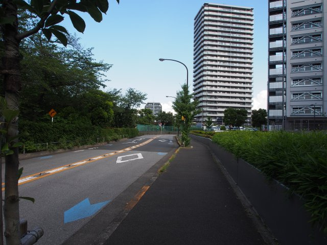【前面道路】