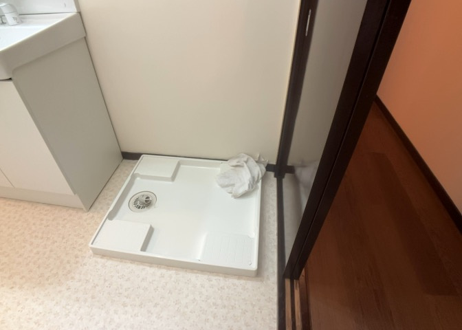 ランドリースペースも気になります。洗濯機置場があり「洗う、干す、取り込む、アイロンがけ、たたむ」など、洗濯に関する家事をするための空間です。広さや収納など付帯設備も含めて、詳細は現地でご確認ください。