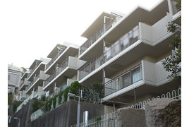 ライネスハイム京急富岡の外観