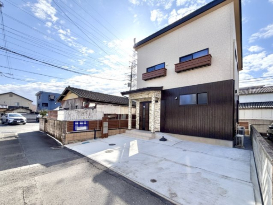 ■外観｜閑静な住宅街で始める新しい暮らし♪開放的な毎日をあなたへ(^^♪