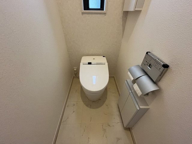 ペーパーホルダーが2つあるのも嬉しい要素ですね♪