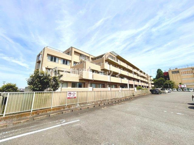 鉄筋コンクリート造5階建1階部分、新耐震基準・旧耐震が気になる方はスタッフまでお問い合わせください。