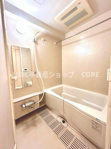1日の疲れを取り心身を癒すことができる住まいの中のリラクゼーション空間。