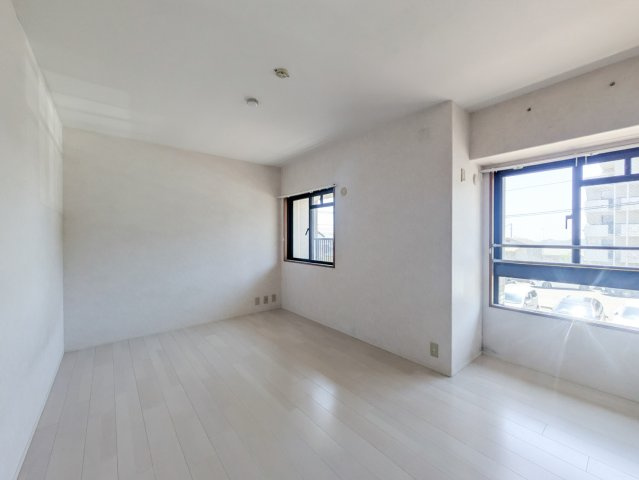 洋室約8.7帖