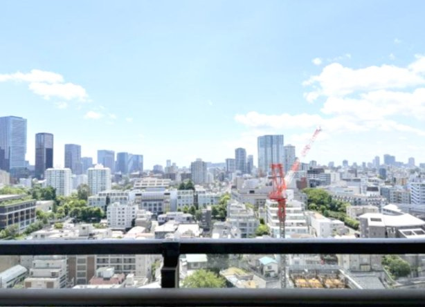 都心を一望できる贅沢な空間をおたのしみいただけます。