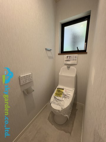 シンプルで使いやすいトイレです