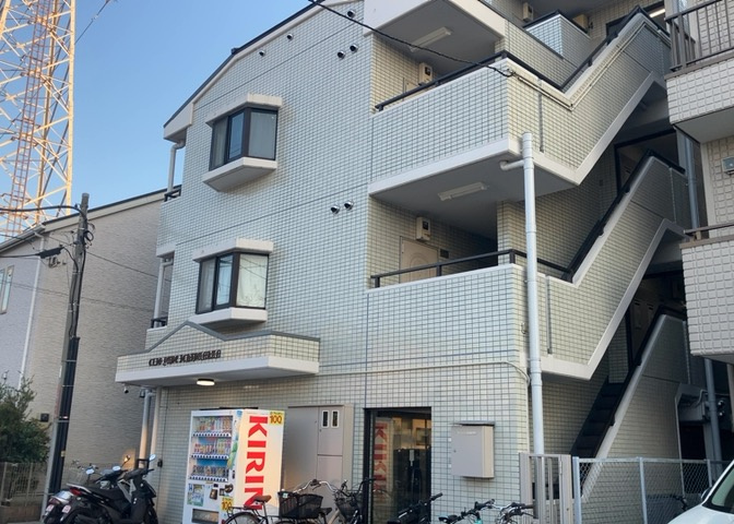 景色重視でお家選ぶをするとスーパーが遠い！学校が遠い！など生活をするうえで利便性で困ることもあります。まず一度現地を見学する際に、周辺の施設などがあるかを確認し、暮らし始めた後のことを想像しましょう。