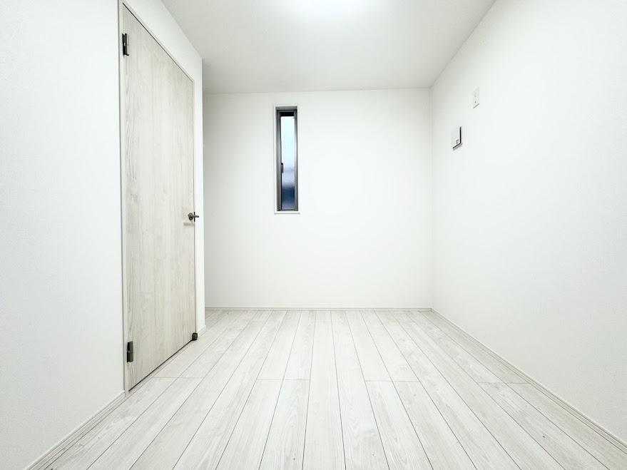 ◆子どものスタディ空間として、あるいは書斎やホビールームとして生活スタイルに合わせて使えるプライベートルーム。居心地のいい落ち着いたインテリアが似合います。