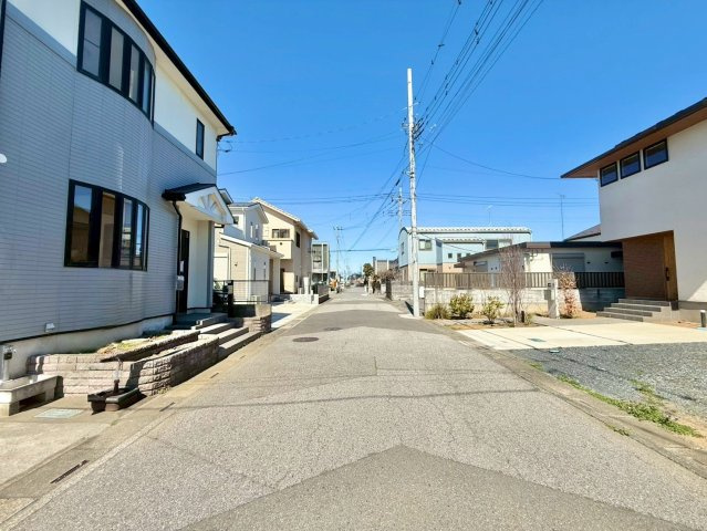 全居室に収納がある4LDK！2階全室6帖以上！駐車スペース2台可(車種による)！2026年3月リフォーム完了予定！