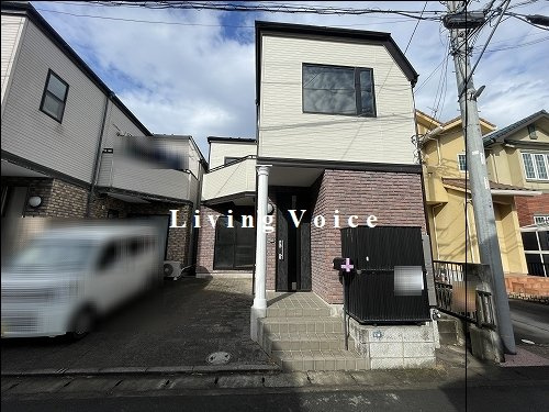 綾瀬市上土棚南2丁目　中古一戸建て