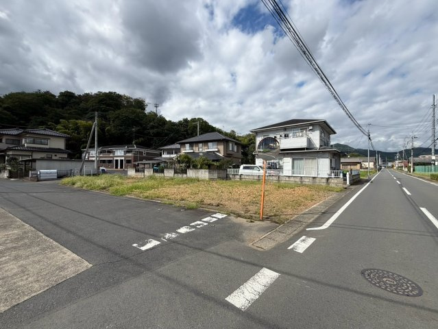 南側道路　幅員10.0ｍ/東側道路　幅員11.8ｍ