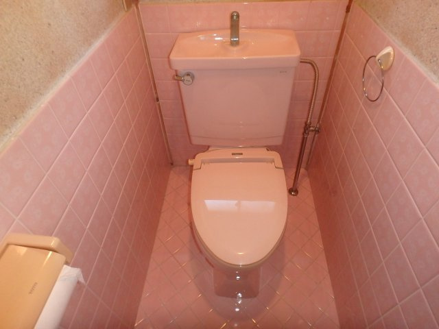2F