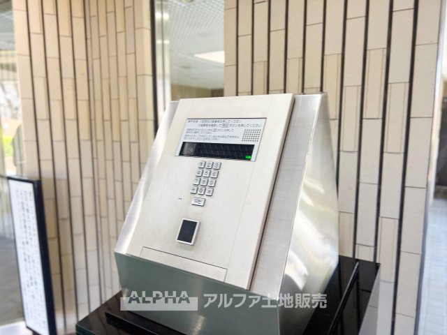 【Color　TV　intercom】　◆カラーTVインターホン◆録画機能がついているので、外出時の来客、宅配、防犯でも役立つ便利なインターホンです。
