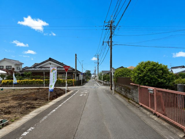 前面道路含む現地写真