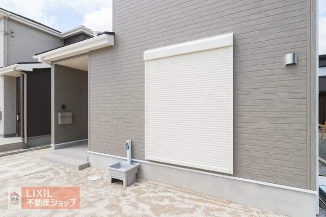 ハンガーパイプ（写真は同仕様写真）