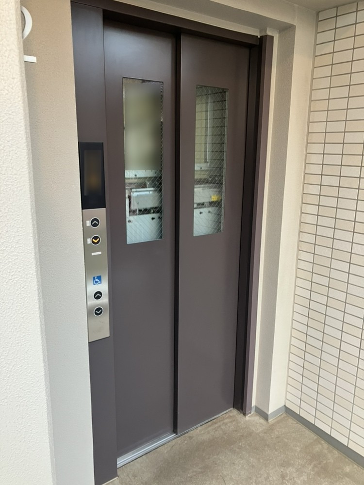 エレベーター