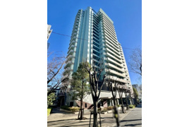 ソプラタワーの外観