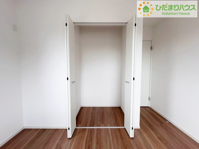 洋室A　収納