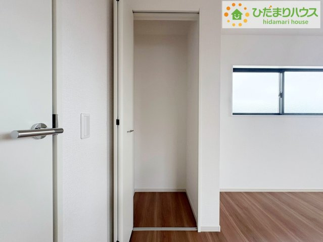 洋室B　収納