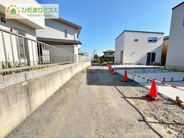 マイホームなら駐車場代がかかりません。しかも、自宅の駐車場で洗車ができます！今までコイン洗車に行っていた手間も省けて、節約にもつながります(^^♪
