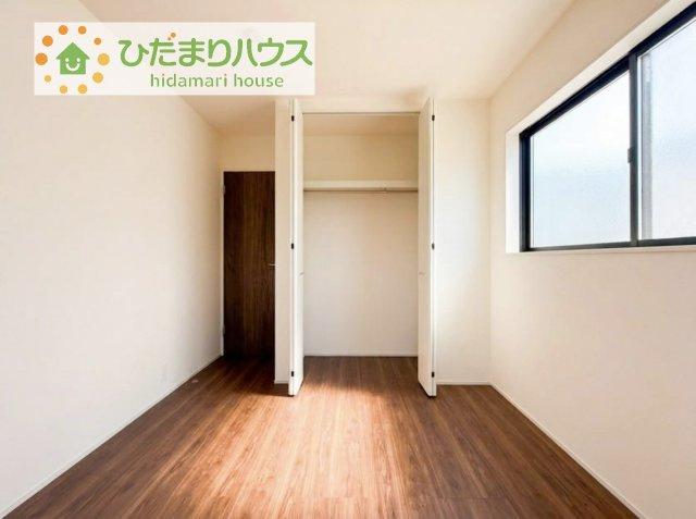 全室にクローゼットが付いていて、お部屋の住空間もスッキリ広々使えそうです(^^)