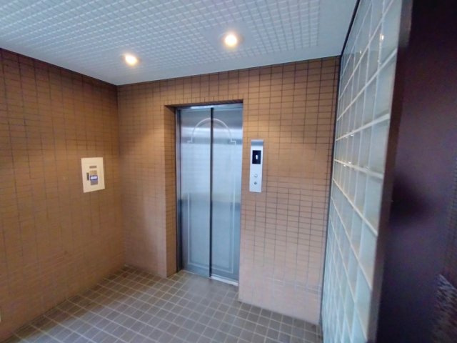エレベーター有