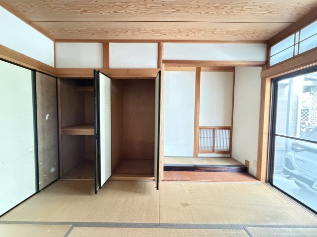 1階和室6帖　押入収納付き