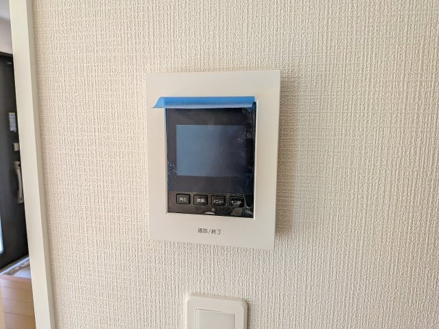 ～TVモニター付インターホン　訪問者の確認に便利です～