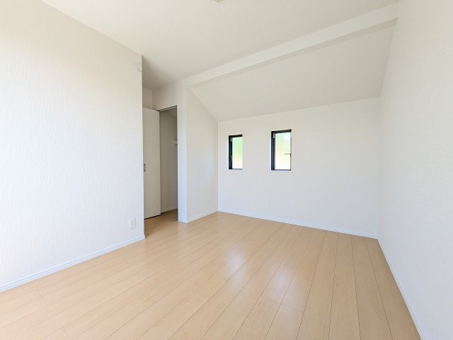 ～全居室クローゼット完備～